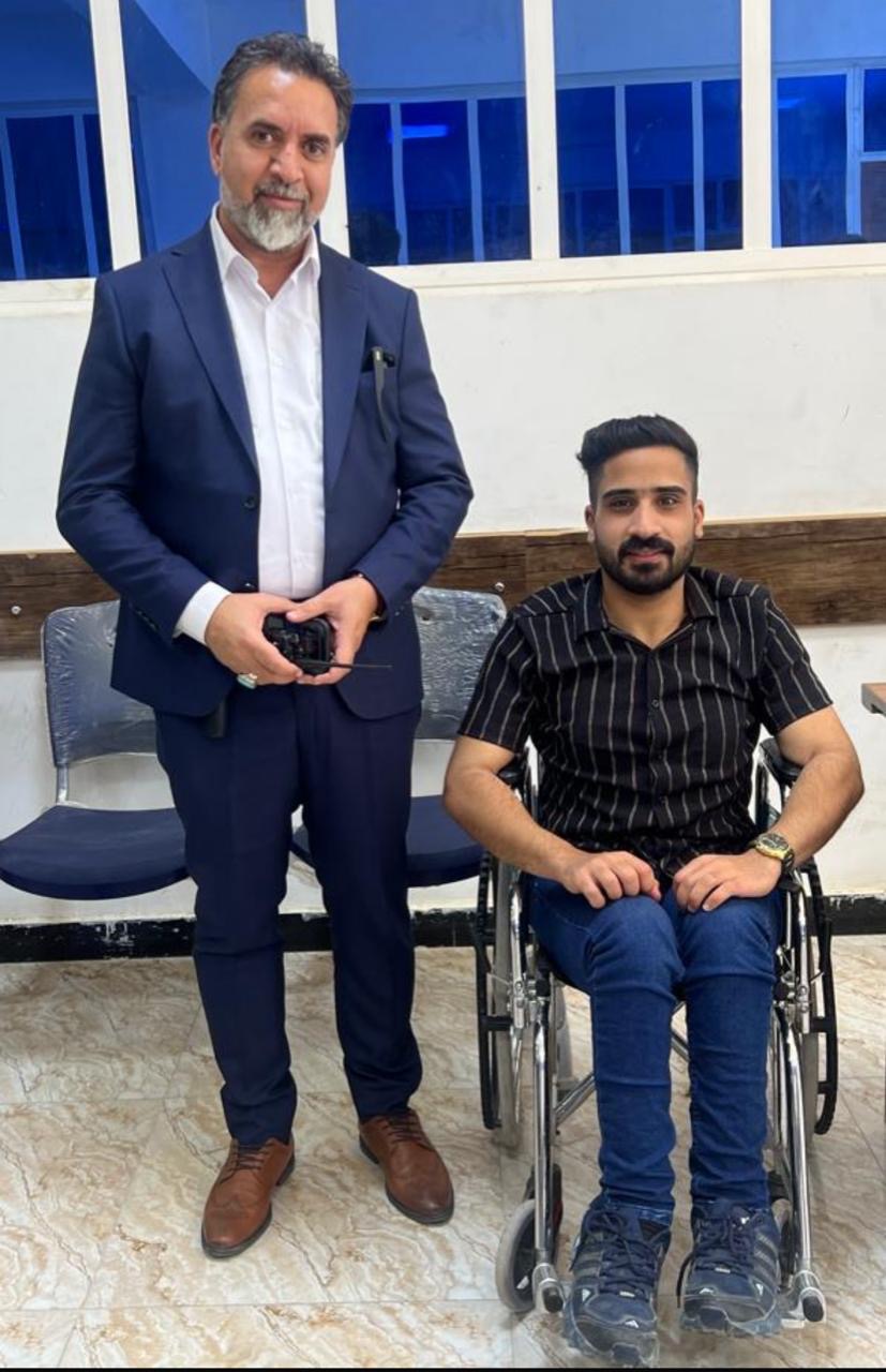 رئيس مجلس إدارة جامعة الكوت يتكفل نفقات طلبة معوزين، ويعفي آخرين من ذوي الاحتياجات الخاصة من الأجور الدراسية.