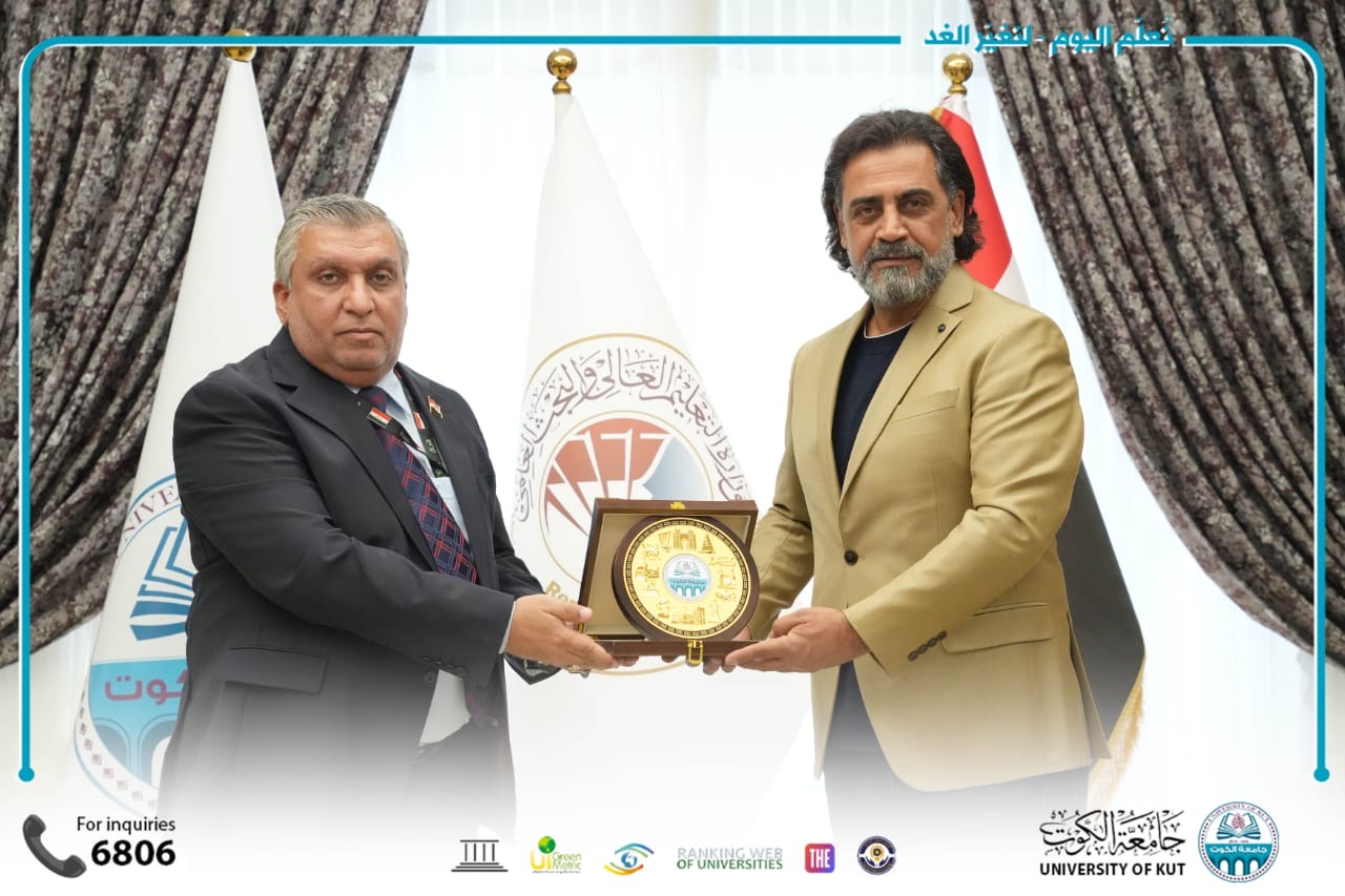 السيد رئيس مجلس إدارة جامعة الكوت يستقبل في مكتبه اليوم الدكتور هشام الذهبي رئيس مؤسسة البيت العراقي للإبداع.