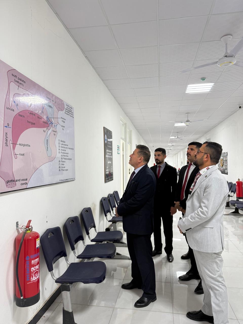 كلية التربية بجامعة الكوت تقيم معرضاً مشتركاً للأساتذة والطلبة في الصويرة.