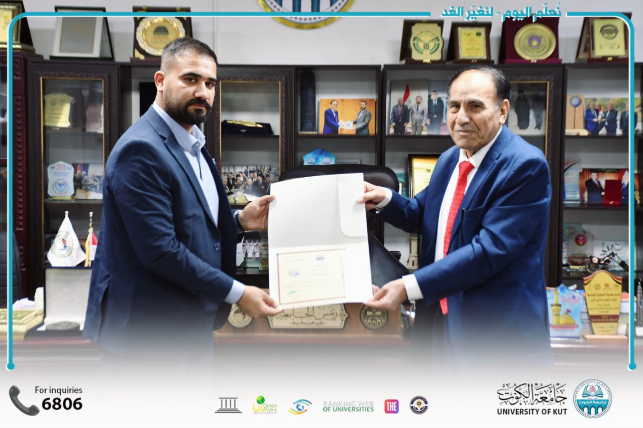 وفد من العتبة العباسية المقدسة يزور جامعة الكوت ويهديها مجموعة من الإصدارات العلمية والثقافية .