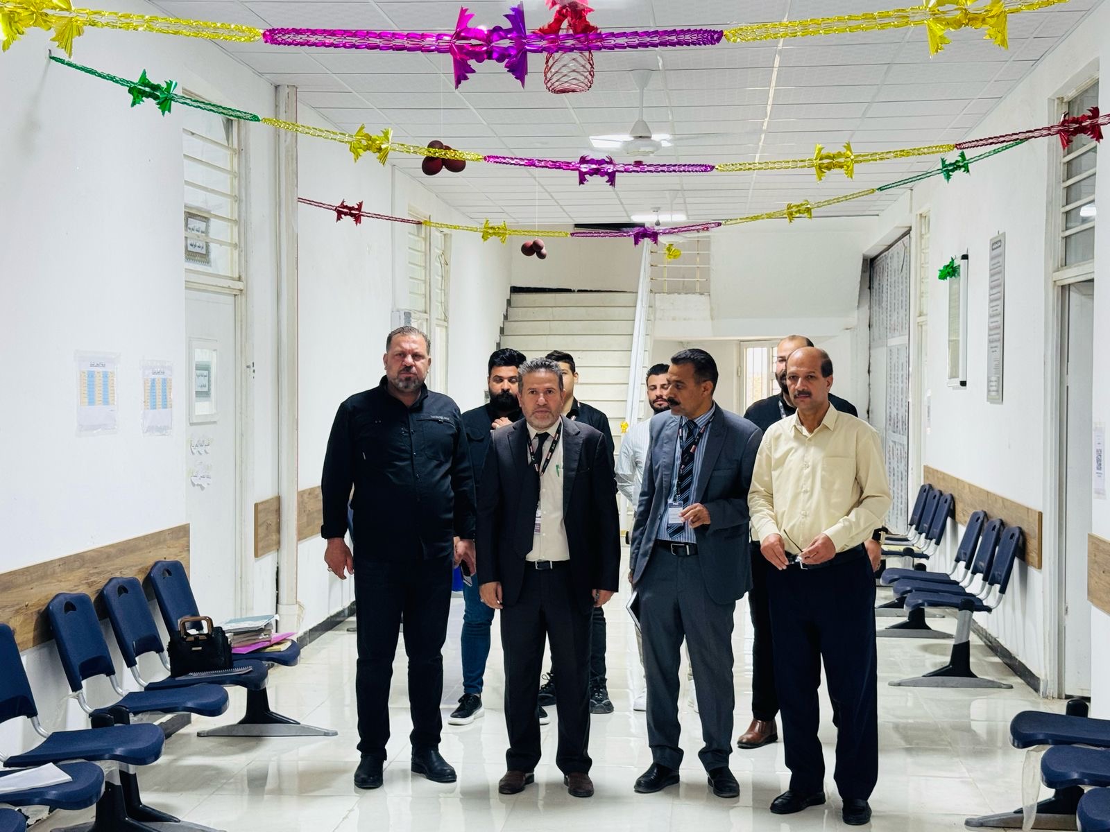 السيد عميد كلية التربية/ جامعة الكوت يتفقد سير العملية التربوية في الكلية ومنها الامتحانات الوزارية المشتركة